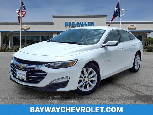 Used 2024 Chevrolet Malibu LT FWD image 1