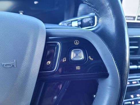 Used 2020 Lincoln Corsair Reserve w/ Equipment Group 202A image 26