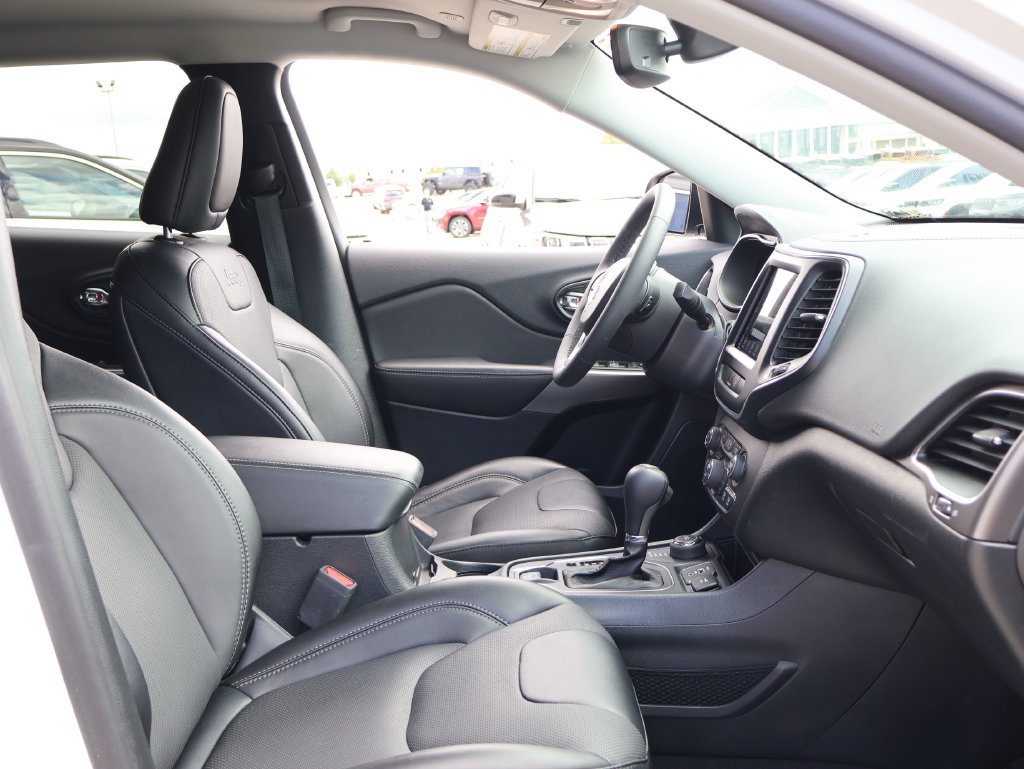 Used 2022 Jeep Cherokee Latitude Lux AWD/4WD image 8