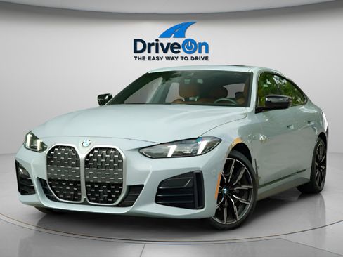 Used 2025 BMW 430i xDrive image 9