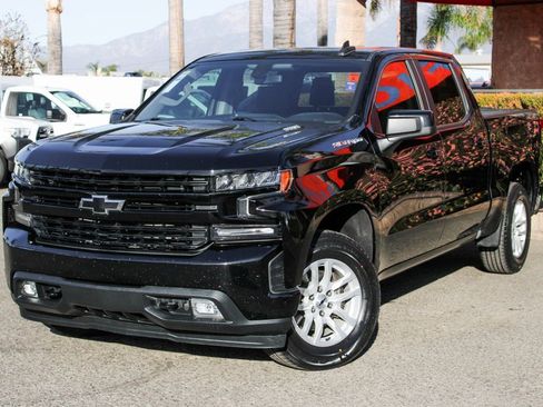 Used 2020 Chevrolet Silverado 1500 RST w/ All-Star Edition image 4