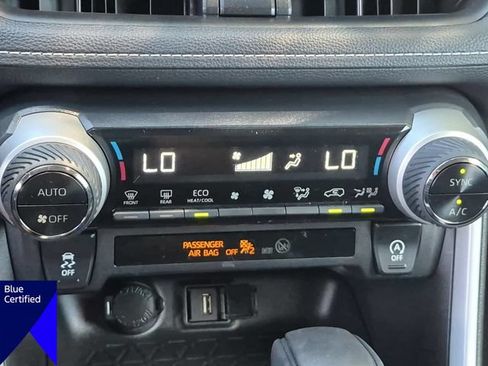 Used 2020 Toyota RAV4 XLE w/ Convenience Package FWD image 25
