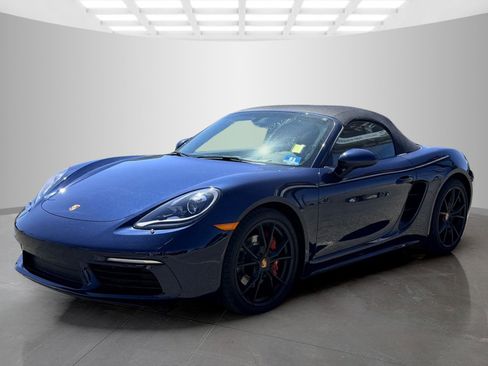 Used 2019 Porsche 718 Boxster RWD image 1