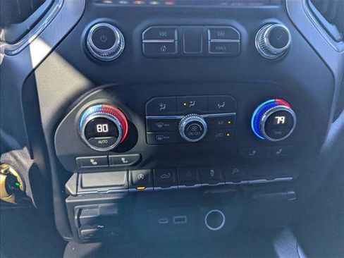 Used 2020 GMC Sierra 1500 Elevation w/ Elevation Value Package image 19