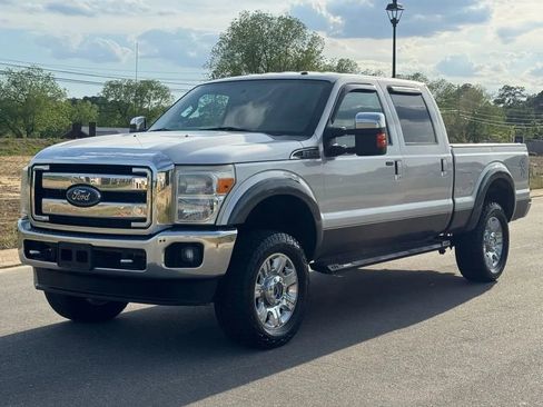 Used 2015 Ford F350 Lariat w/ Chrome Package AWD/4WD image 8