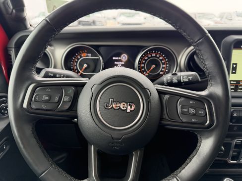 Used 2022 Jeep Wrangler Unlimited Sport image 11