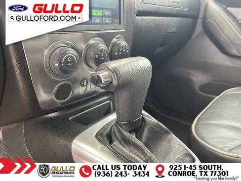 Used 2009 HUMMER H3T Luxury AWD/4WD image 26