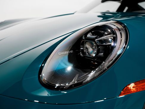 Used 2024 Porsche 911 Dakar image 37