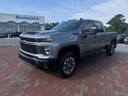 Used 2024 Chevrolet Silverado 2500 Custom w/ Custom Value Package