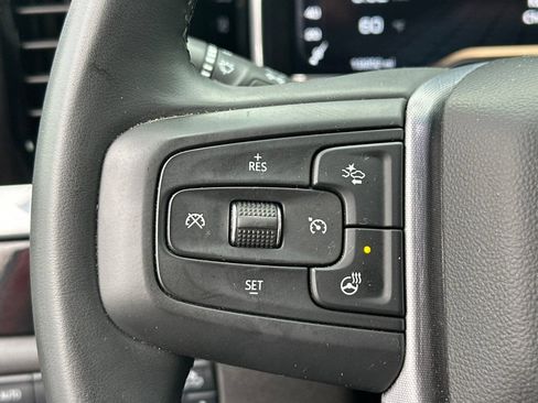 Used 2025 GMC Sierra 2500 SLT w/ SLT Premium Package AWD/4WD image 28
