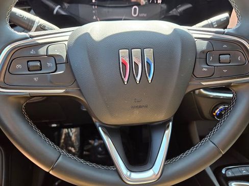 Used 2025 Buick Encore GX Preferred image 36