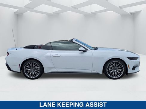 New 2025 Ford Mustang Premium image 3