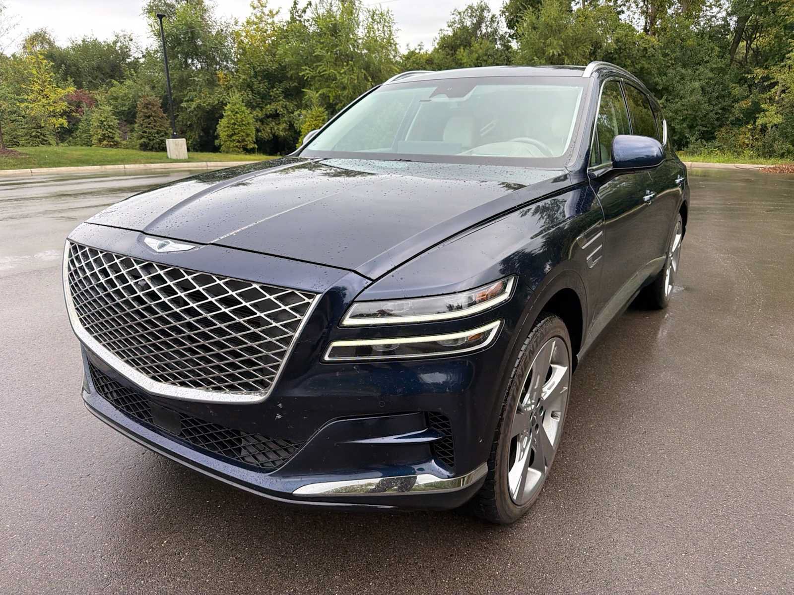 Used 2021 Genesis GV80 3.5T w/ Prestige Package 07 AWD/4WD image 2