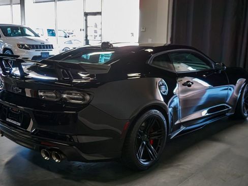 Used 2023 Chevrolet Camaro ZL1 image 7