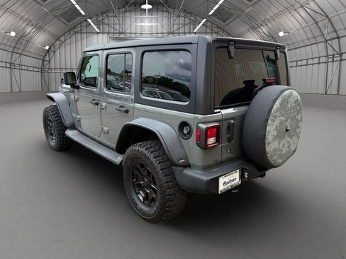 Used 2018 Jeep Wrangler Unlimited Sport S image 8