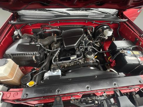 Used 2010 Toyota Tacoma 2WD Access Cab image 21