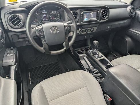 Used 2018 Toyota Tacoma SR w/ SR Convenience Package RWD image 19