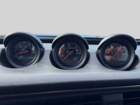 Certified 2024 Nissan Z Performance image 25