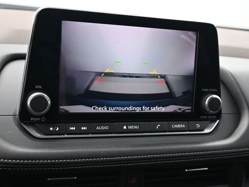 Used 2023 Nissan Rogue SV w/ SV Premium B Package FWD image 26