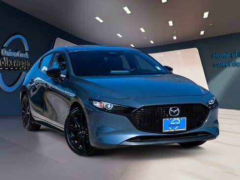 Used 2025 MAZDA MAZDA3 Carbon image 3