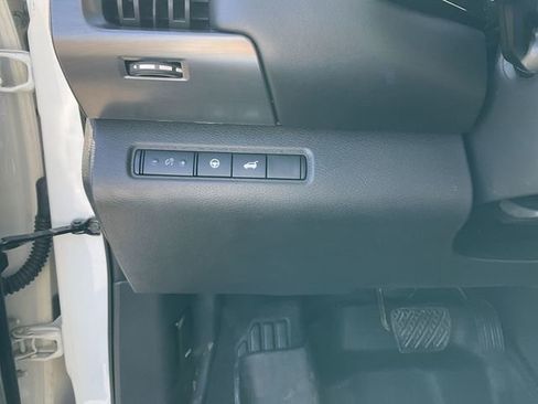 Certified 2024 Nissan Pathfinder SL AWD/4WD image 18