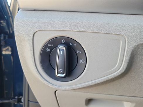 Used 2022 Volkswagen Atlas SEL image 27