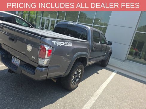 Used 2020 Toyota Tacoma TRD Off-Road w/ TRD Premium Off Road Package AWD/4WD image 7