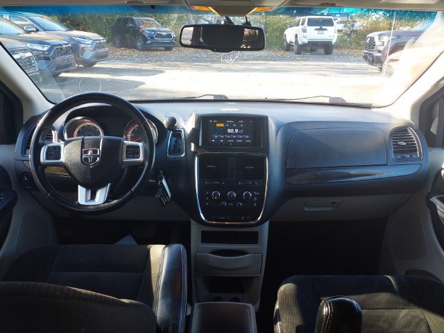 Used 2016 Dodge Grand Caravan SE w/ Quick Order Package 29E SE FWD image 21