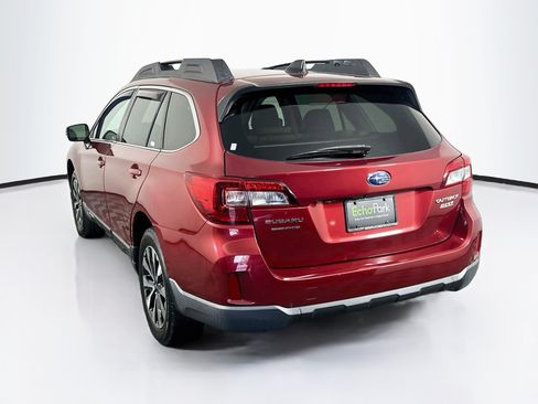 Used 2017 Subaru Outback 2.5i Limited AWD/4WD image 5