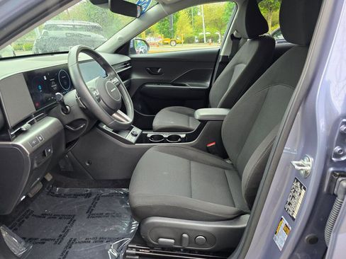 Used 2024 Hyundai Kona SEL FWD image 20