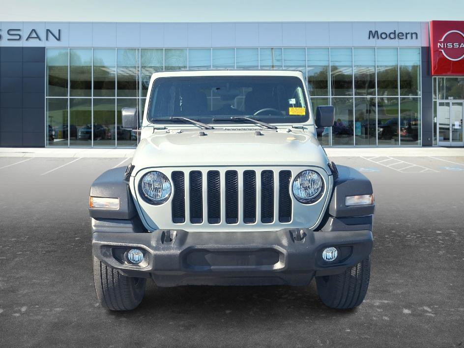 Used 2023 Jeep Wrangler Unlimited Sport AWD/4WD image 2