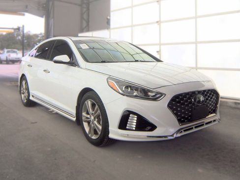 Used 2019 Hyundai Sonata Sport w/ Tech Package 03 FWD image 3