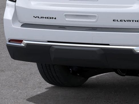 New 2026 GMC Yukon Elevation image 14