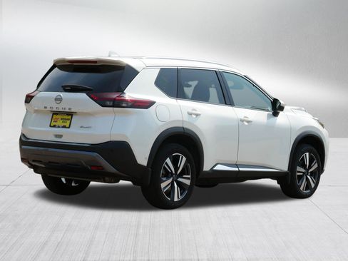 Certified 2023 Nissan Rogue SL w/ SL Premium Package AWD/4WD image 7