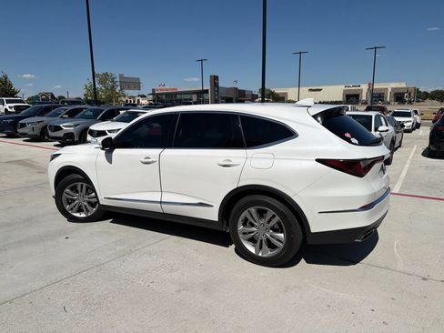 Used 2025 Acura MDX FWD image 3