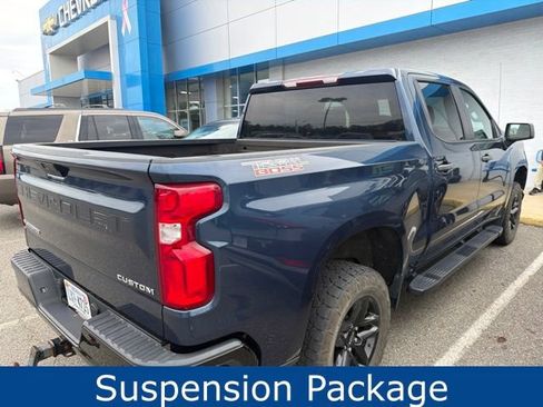 Used 2022 Chevrolet Silverado 1500 Custom Trail Boss w/ Safety Confidence Package AWD/4WD image 7