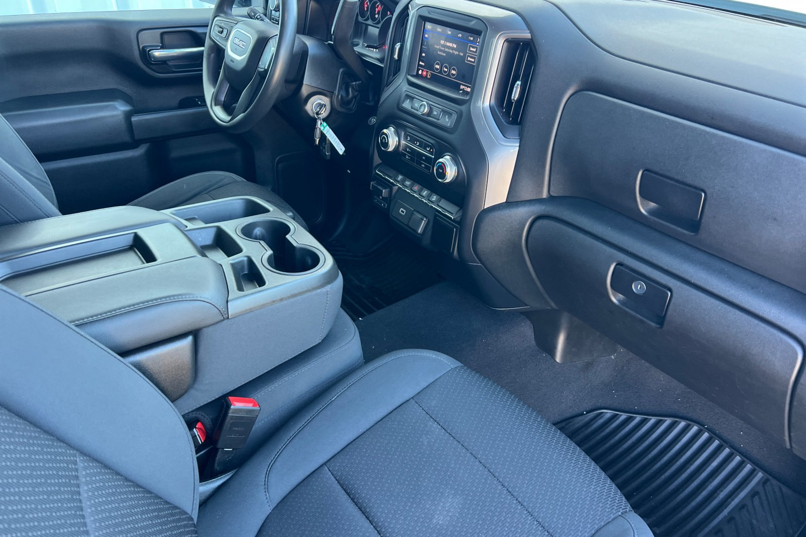 Used 2020 GMC Sierra 3500 4x4 Double Cab w/ Convenience Package image 12