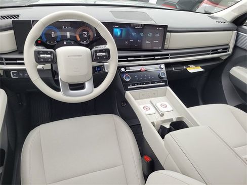 New 2026 Hyundai Santa Fe SE image 10