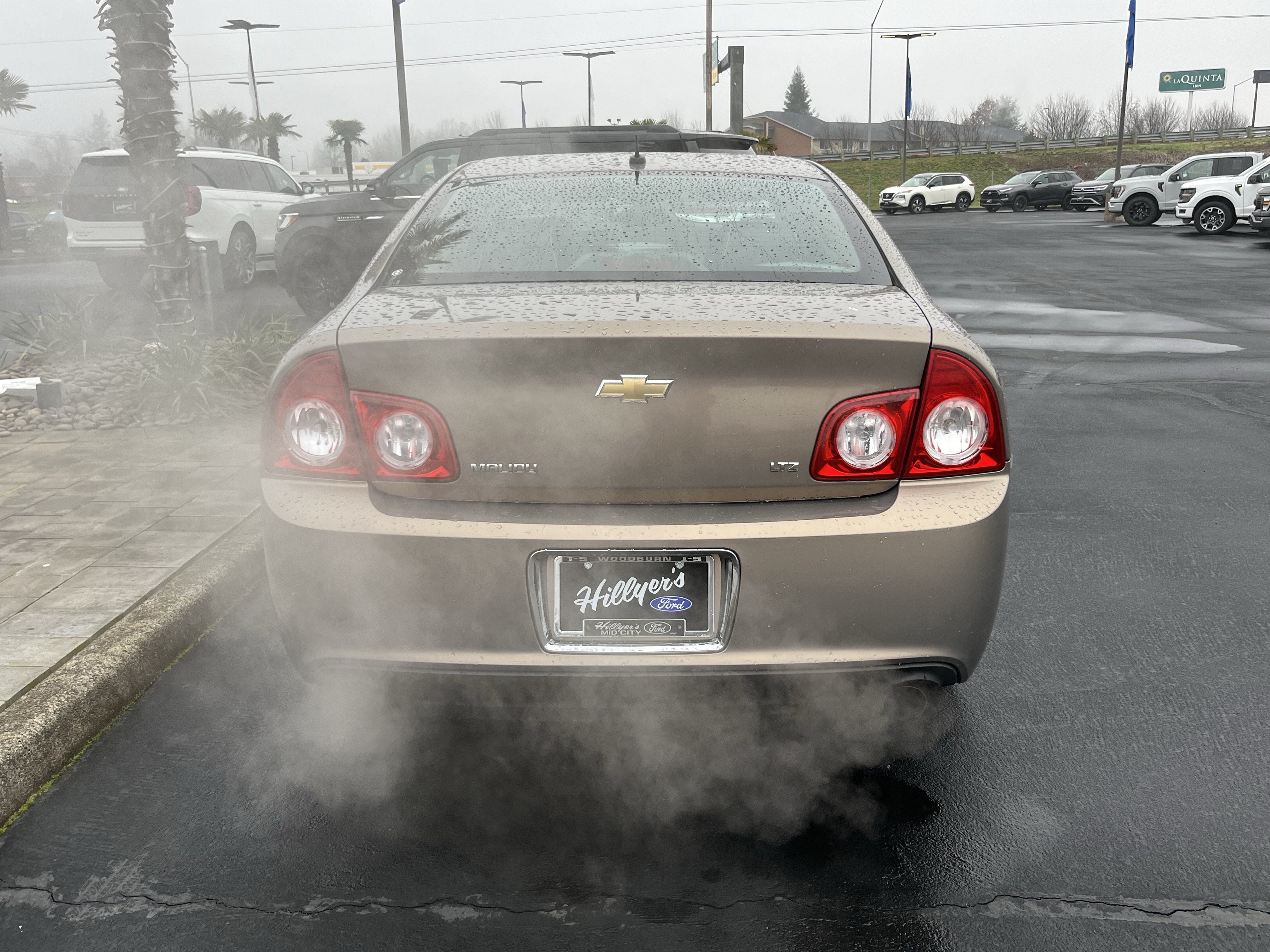 Used 2008 Chevrolet Malibu LTZ w/ Rear Power Package FWD image 4