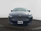 Used 2016 Ford Fusion SE w/ Equipment Group 202A image 3
