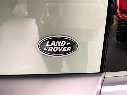 Certified 2023 Land Rover Defender 110 75th Limited Edition image 7