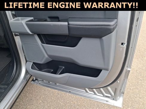 Used 2023 Ford F150 XLT w/ Trailer Tow Package image 17