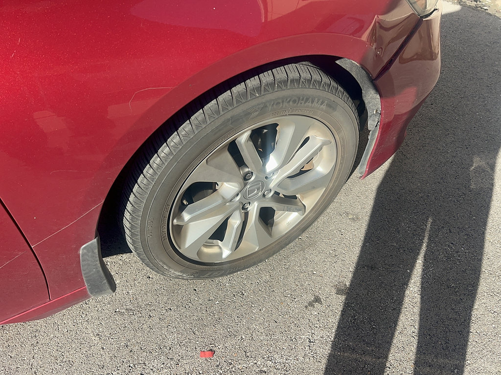 Used 2019 Honda Accord LX image 10
