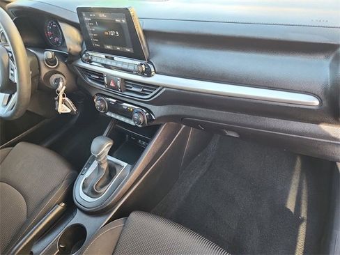 Used 2019 Kia Forte LXS image 25