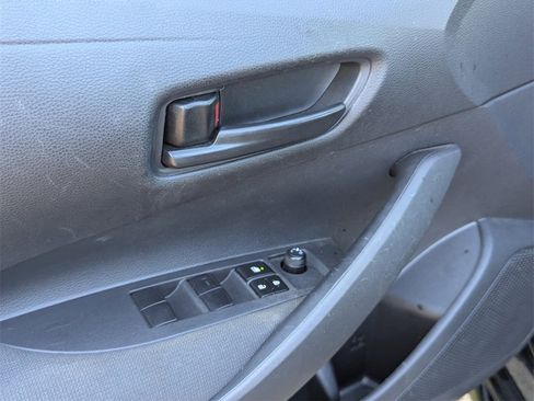 Used 2024 Toyota Corolla LE image 18