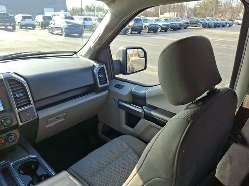 Used 2018 Ford F150 XLT w/ Equipment Group 302A Luxury image 11