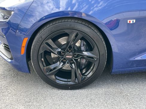 Used 2022 Chevrolet Camaro SS RWD image 26