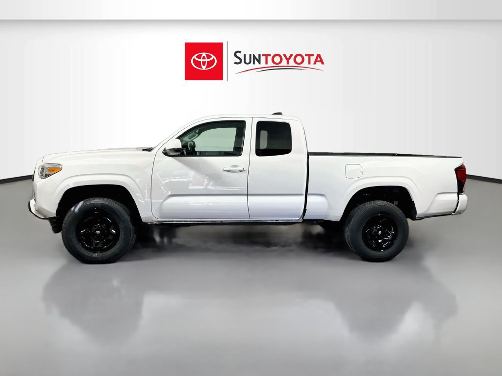 Used 2023 Toyota Tacoma SR w/ SR Convenience Package RWD image 6
