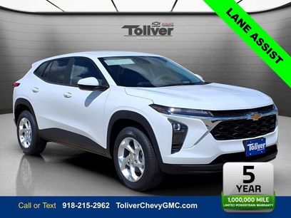 New 2026 Chevrolet Trax LS w/ LS Convenience Package