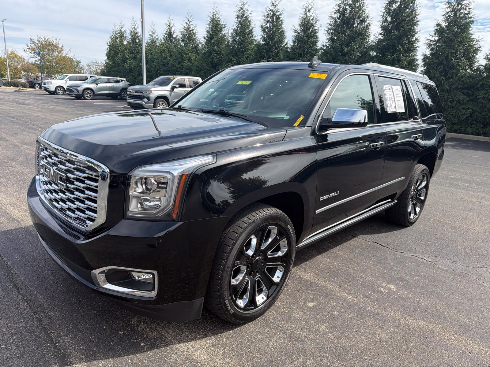 Used 2019 GMC Yukon Denali w/ Denali Ultimate Package AWD/4WD image 9